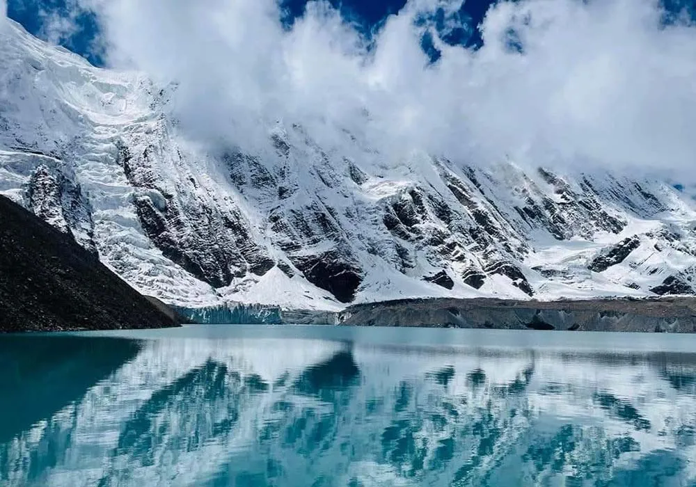 Annapurna Circuit Trek Via Pokhara City